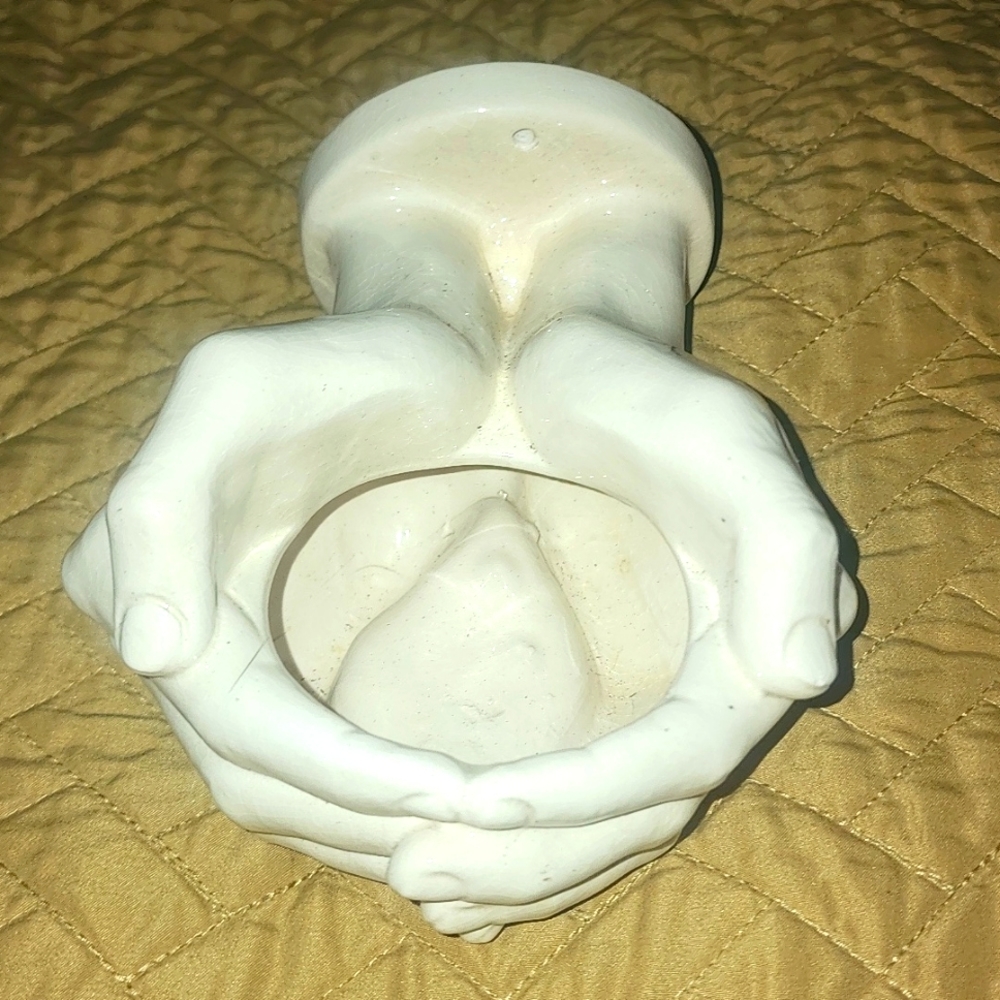 NANCY FUNK ceramic cupped hands